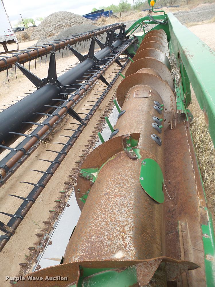 image for item DD1207 2009 John Deere 635F flex head