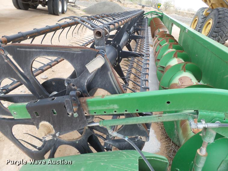 image for item DD1207 2009 John Deere 635F flex head