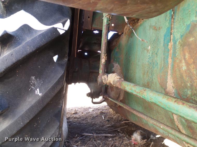 image for item DD1255 1940 Oliver Hart-Parr 99 tractor