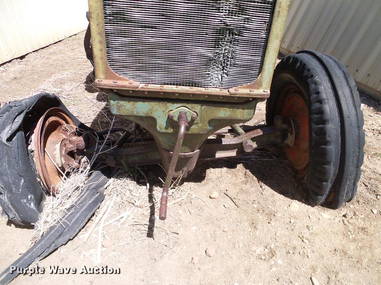 image for item DD1255 1940 Oliver Hart-Parr 99 tractor