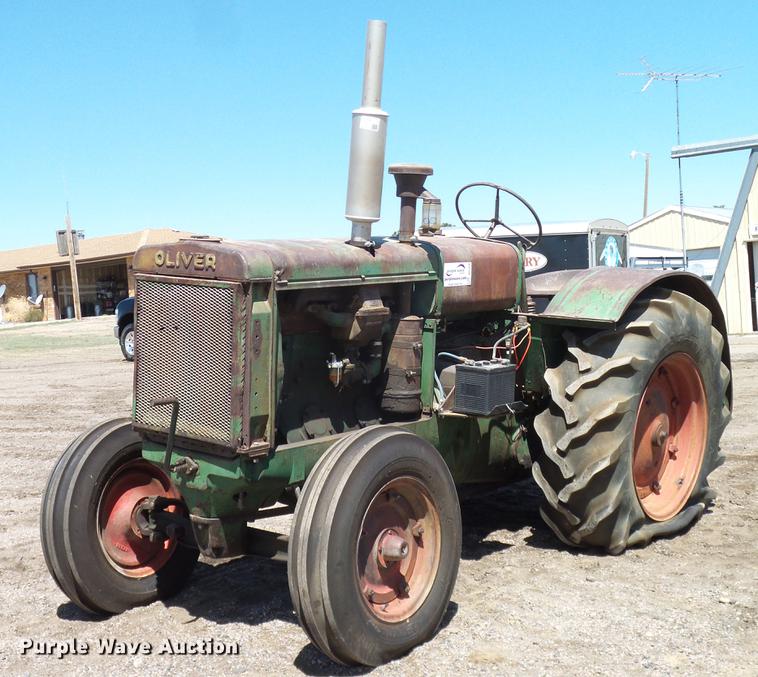 image for item DD1256 1945 Oliver 99 tractor