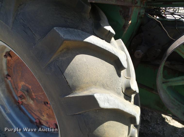 image for item DD1256 1945 Oliver 99 tractor