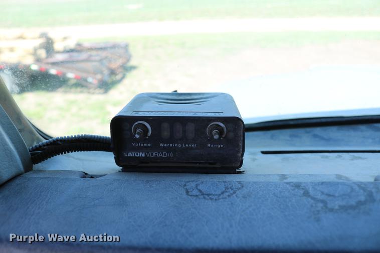 image for item DD4193 1999 Kenworth T800B grain truck