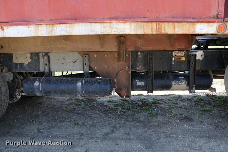 image for item DD4193 1999 Kenworth T800B grain truck