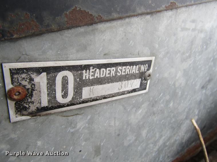 image for item DD7423 Allis Chalmers Gleaner K combine