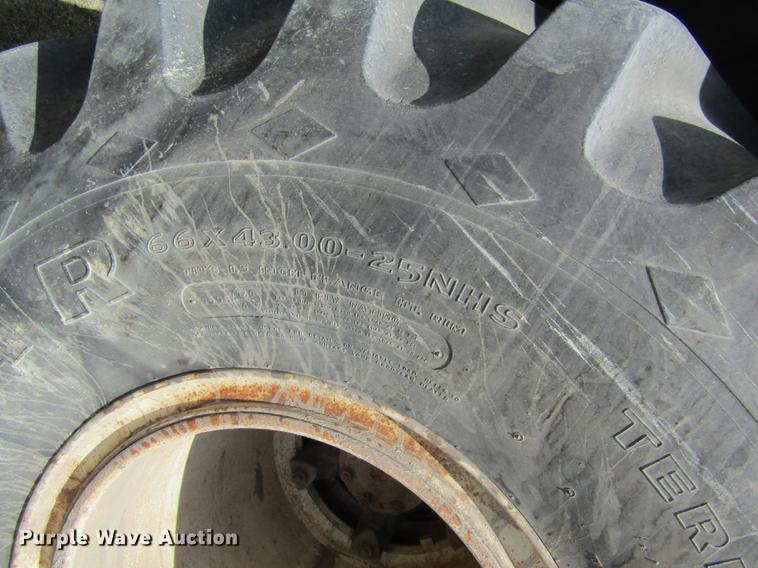 image for item DD8770 1994 International Silver Wheels applicator truck