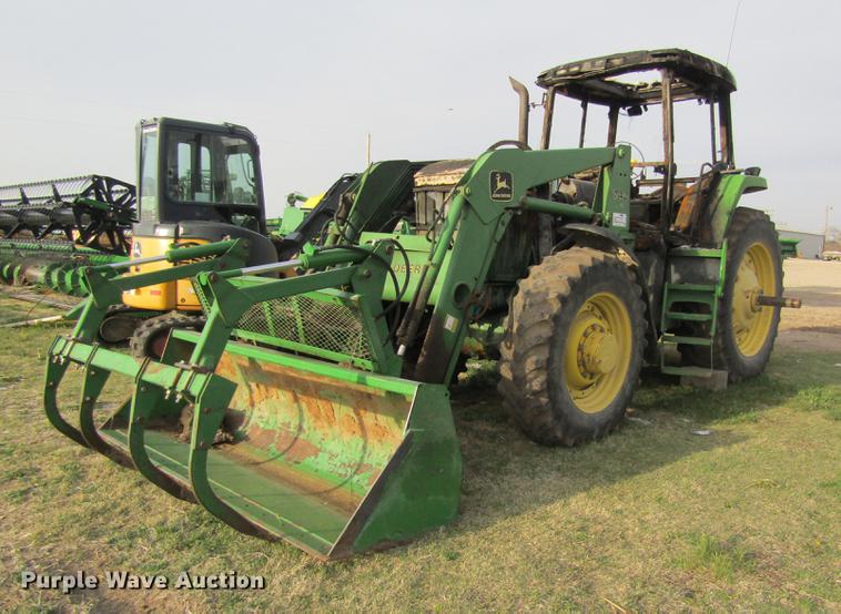 image for item DD8778 1993 John Deere 7800 MFWD tractor