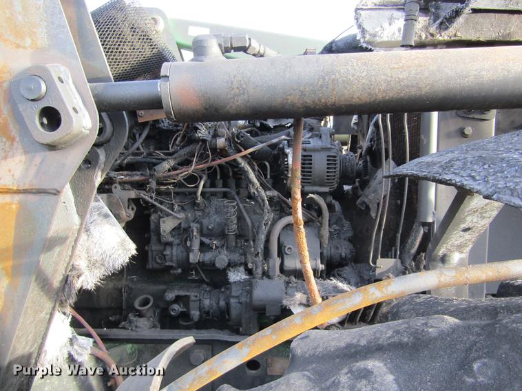 image for item DD8778 1993 John Deere 7800 MFWD tractor