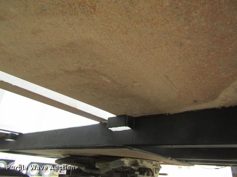 image for item DD8780 1997 Sandy Land single hopper bottom grain trailer