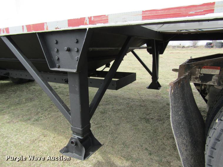 image for item DD8780 1997 Sandy Land single hopper bottom grain trailer