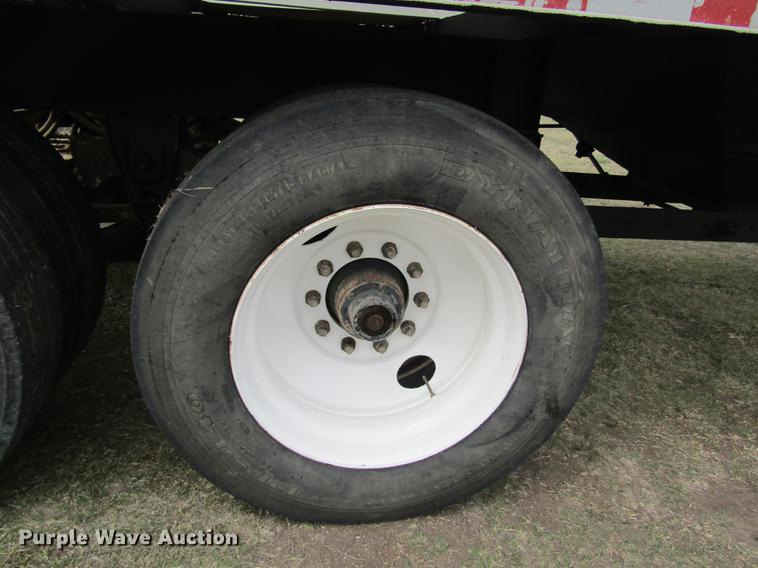 image for item DD8780 1997 Sandy Land single hopper bottom grain trailer