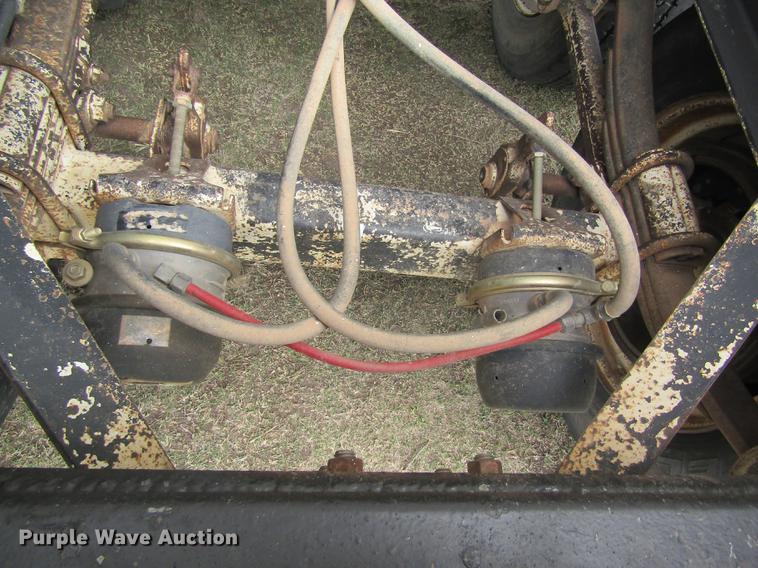 image for item DD8780 1997 Sandy Land single hopper bottom grain trailer