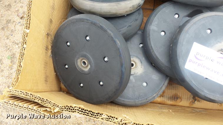 image for item DE2652 (25) Great Plains press wheels