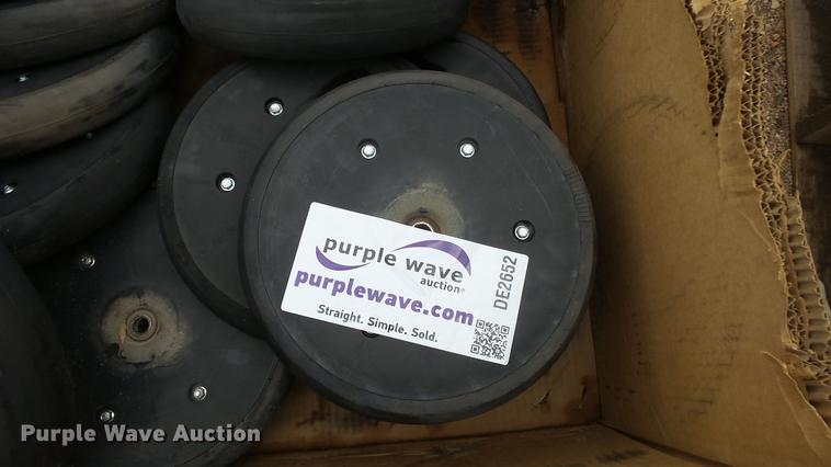 image for item DE2652 (25) Great Plains press wheels