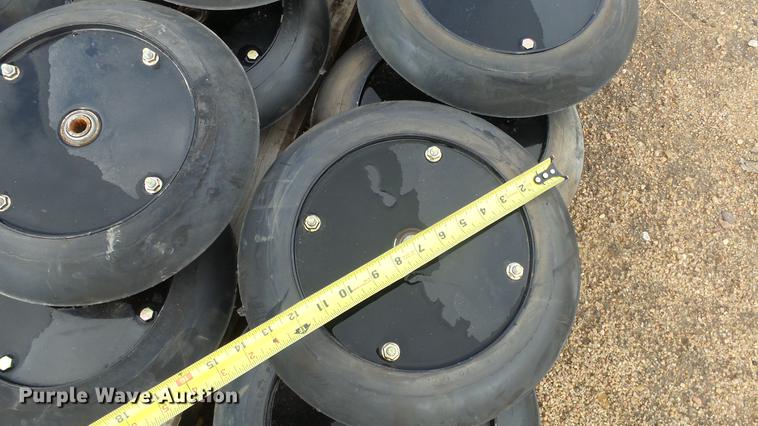 image for item DE2891 (15) Great Plains press wheels