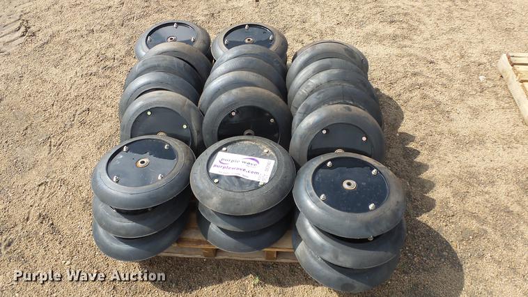 image for item DE2907 (30) Great Plains press wheels