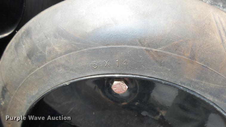 image for item DE2907 (30) Great Plains press wheels