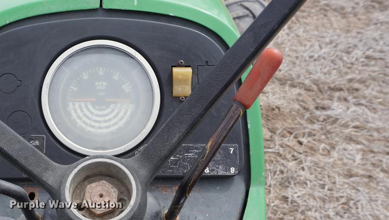 image for item DE3308 1981 John Deere 2940 MFWD tractor