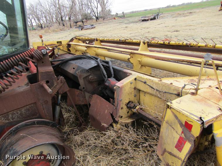 image for item DE6732 New Holland 2450 windrower