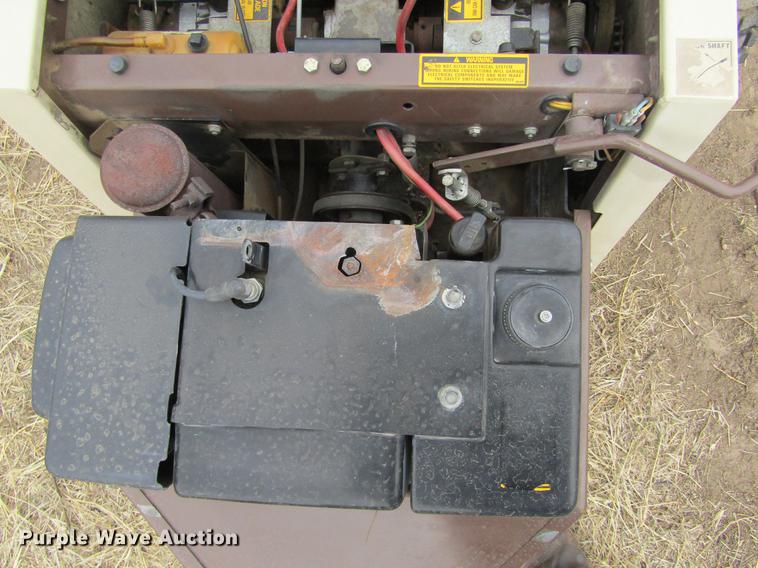 image for item DE6739 Grasshopper 1212 lawn mower