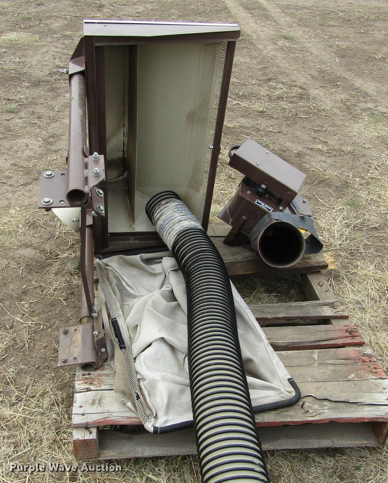 image for item DE6739 Grasshopper 1212 lawn mower