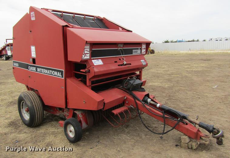 image for item DE6741 1992 Case IH 8480 round baler