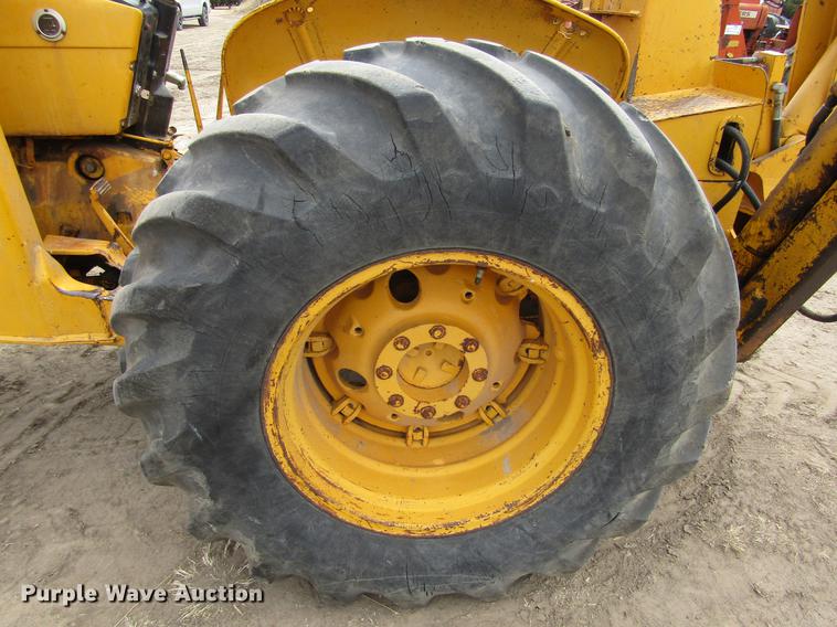 image for item DE6742 John Deere 9250 backhoe