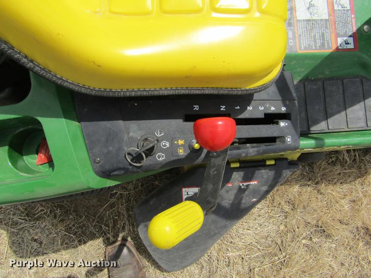 image for item DE6753 John Deere GX85 lawn mower