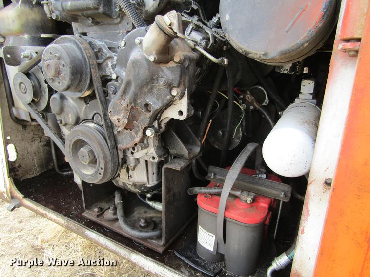 image for item DE6756 1987 Bobcat 843 skid steer