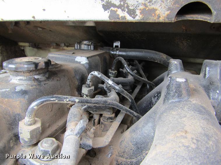 image for item DE6756 1987 Bobcat 843 skid steer