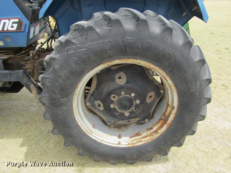 image for item DE6759 Long 2360 tractor