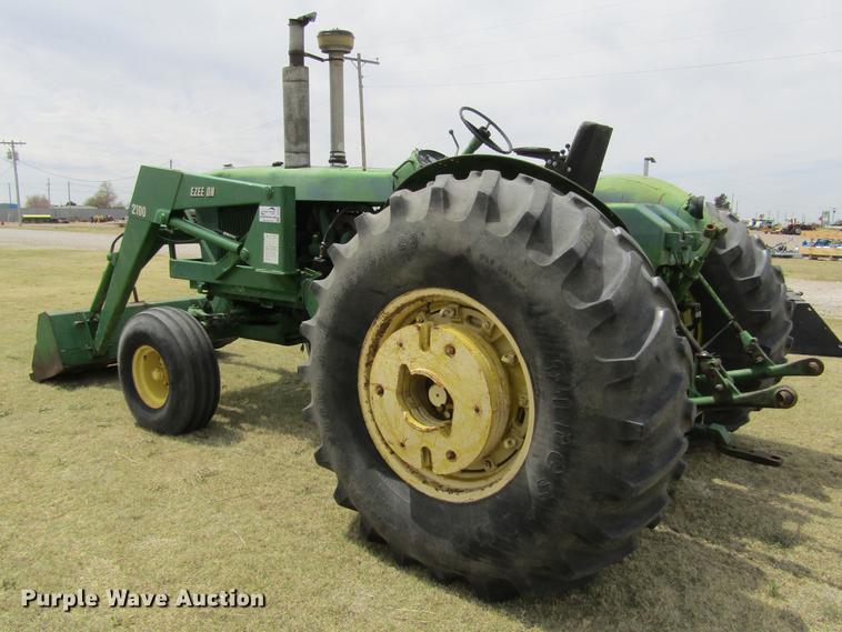 image for item DE6760 John Deere 4520 tractor