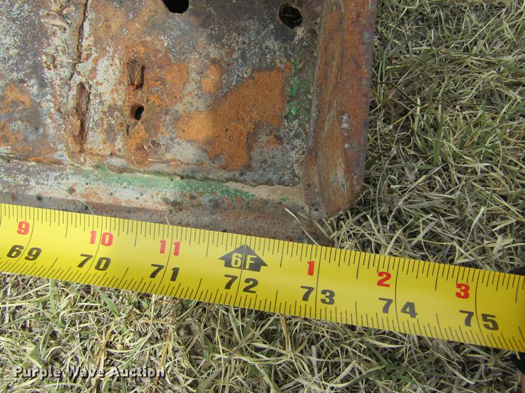 image for item DE6760 John Deere 4520 tractor