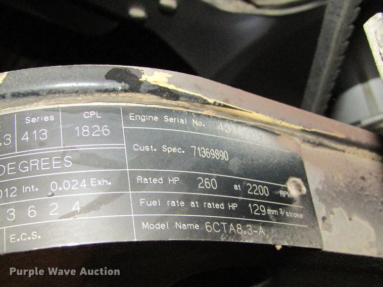 image for item DE6765 1995 Gleaner R62 combine