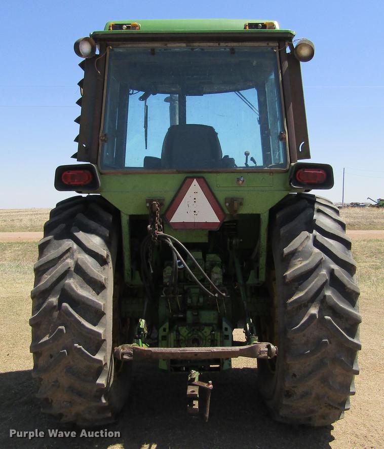 image for item DE6767 1976 John Deere 4430 tractor