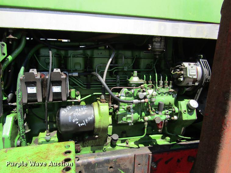 image for item DE6767 1976 John Deere 4430 tractor