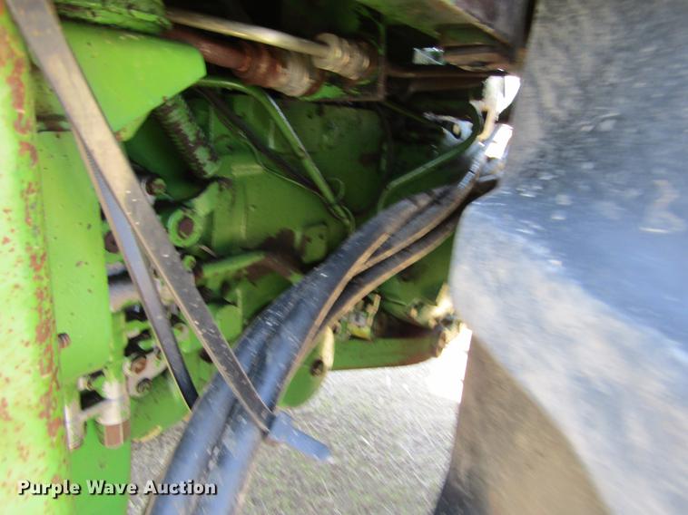 image for item DE6767 1976 John Deere 4430 tractor