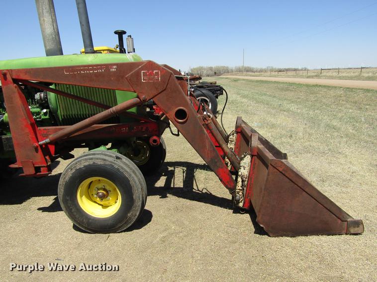 image for item DE6767 1976 John Deere 4430 tractor