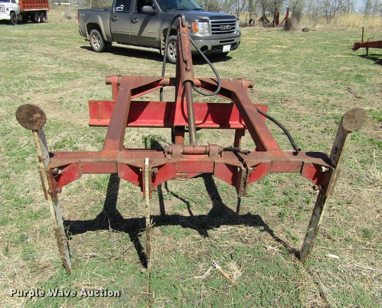 image for item DE6767 1976 John Deere 4430 tractor