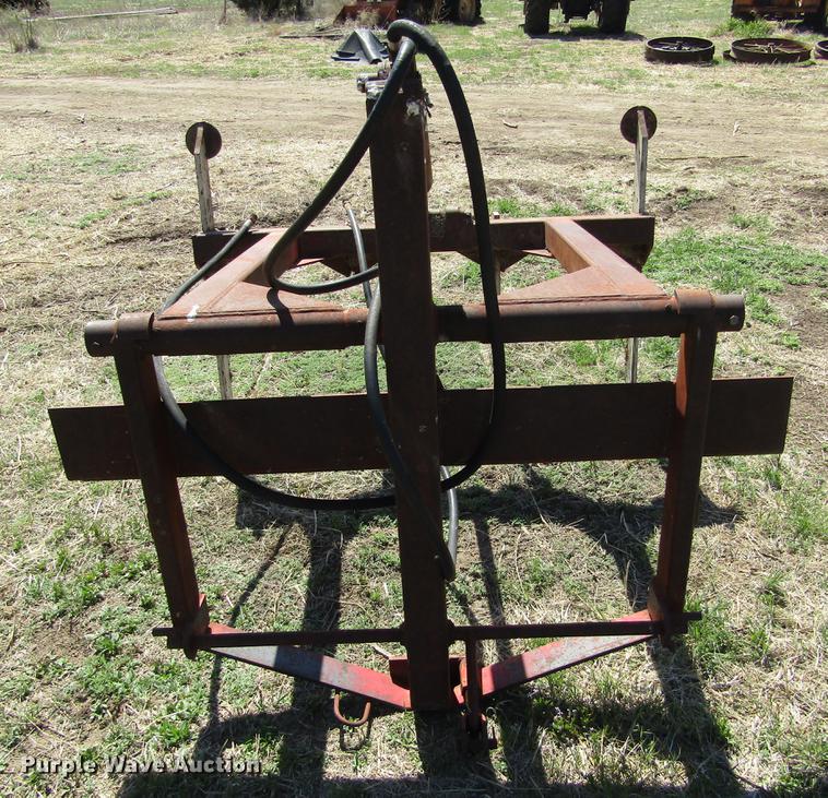 image for item DE6767 1976 John Deere 4430 tractor