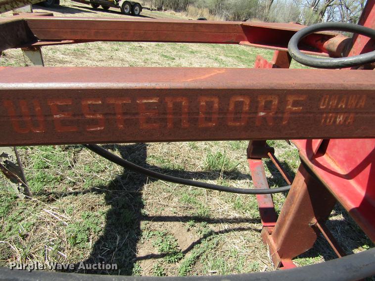 image for item DE6767 1976 John Deere 4430 tractor