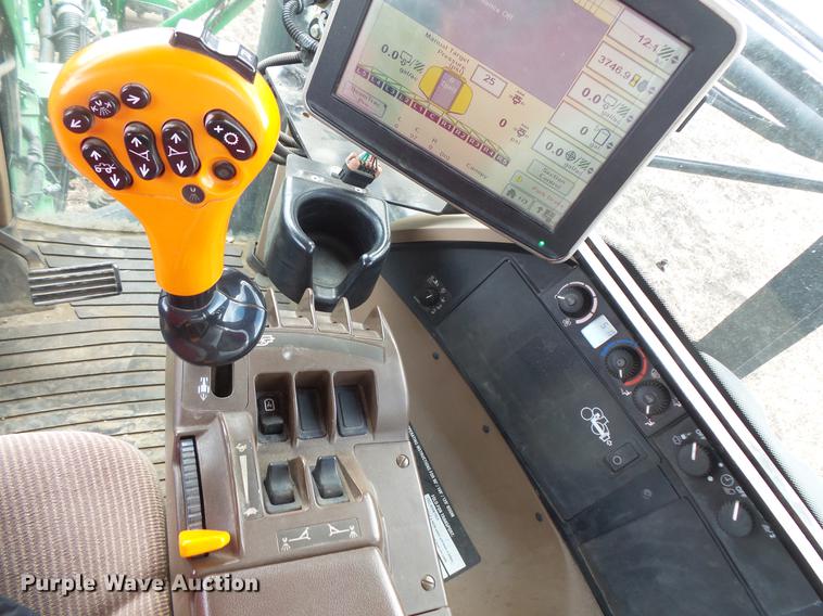 image for item DW9660 2013 John Deere 4940 sprayer