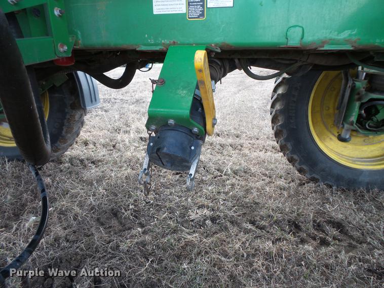 image for item DW9660 2013 John Deere 4940 sprayer