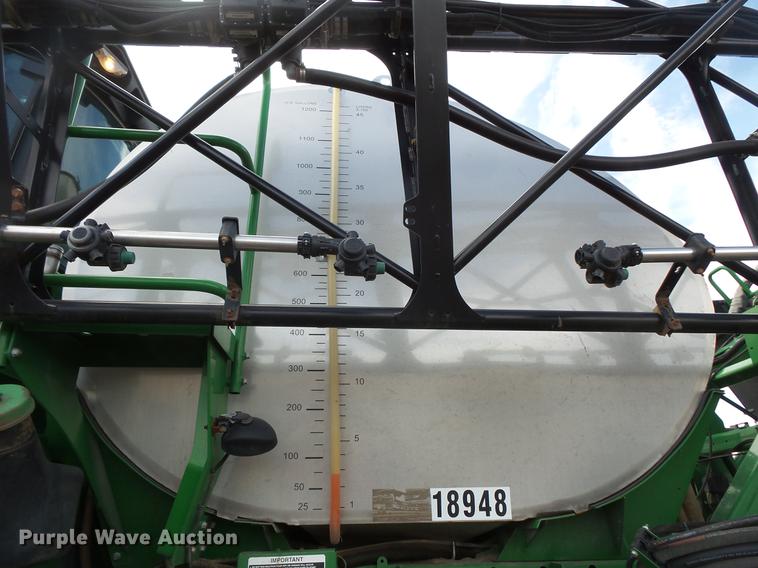 image for item DW9660 2013 John Deere 4940 sprayer