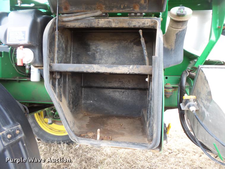image for item DW9660 2013 John Deere 4940 sprayer