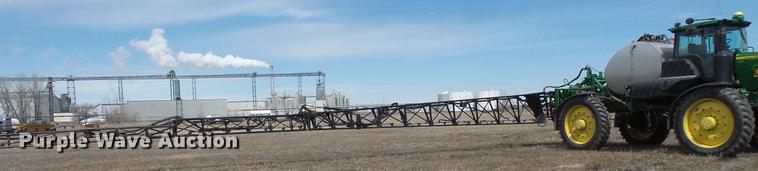 image for item DW9660 2013 John Deere 4940 sprayer