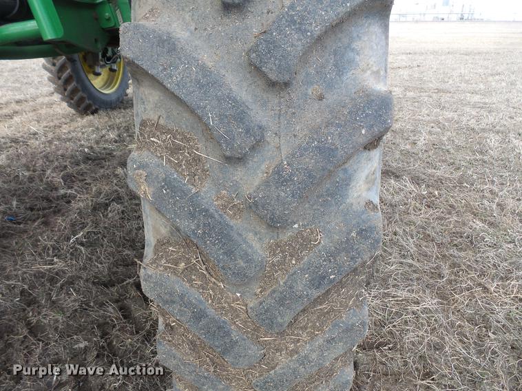 image for item DW9660 2013 John Deere 4940 sprayer