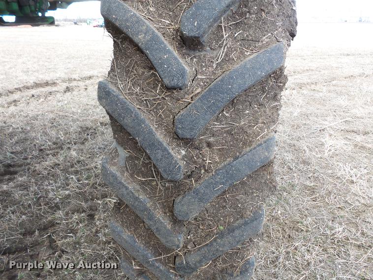 image for item DW9660 2013 John Deere 4940 sprayer