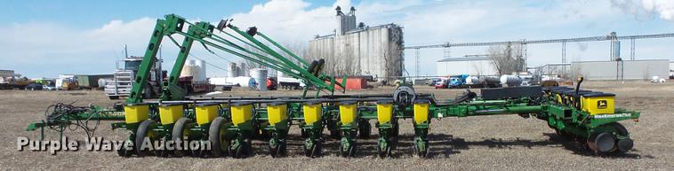 image for item DW9661 John Deere 1770 Max Emerge Plus conservation planter