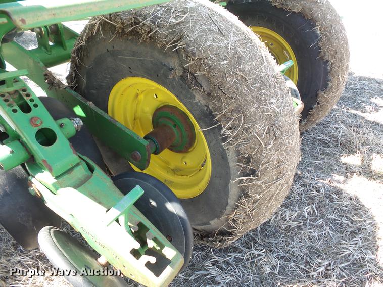 image for item DW9661 John Deere 1770 Max Emerge Plus conservation planter